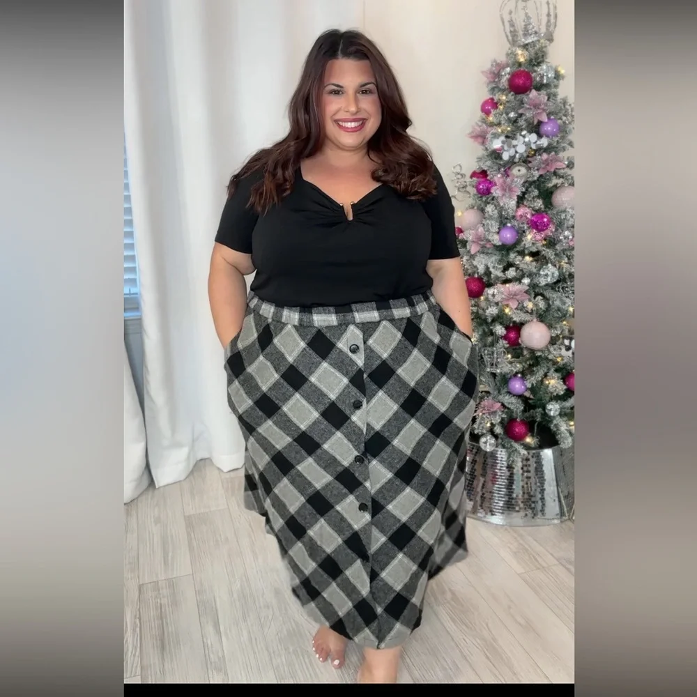 Plus Plaid Flannel Faux Button Front Midi Skirt